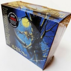 IRON MAIDEN 2019 FEAR OF THE DARK WITH FIGURE COLLECTORS EDITION
